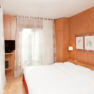 Western Ronceray Opéra 3*, Paris France